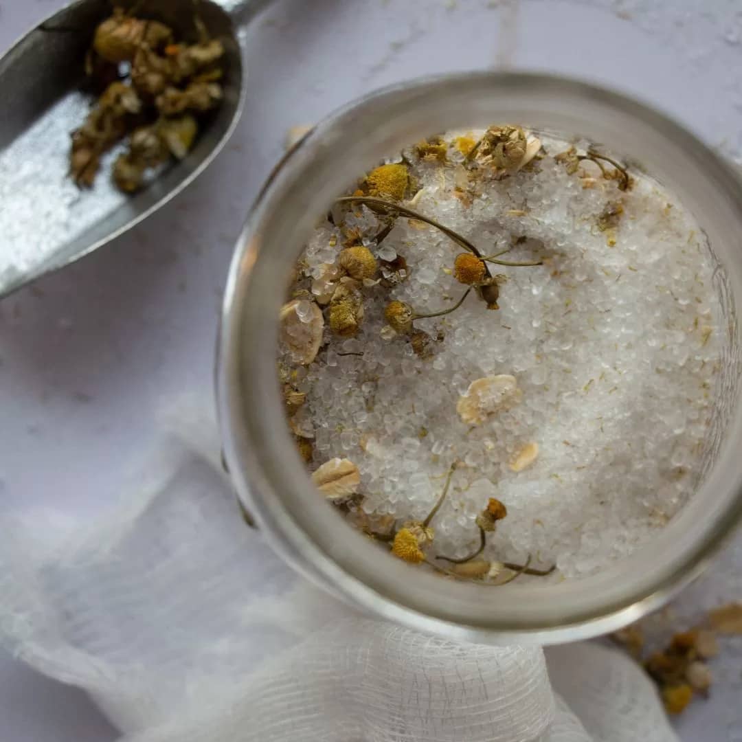 calming chamomile bath soak 17 04 26